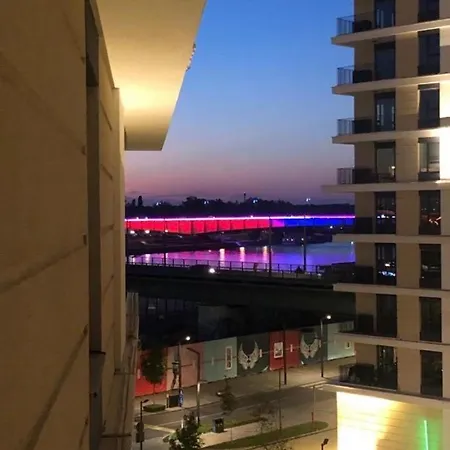 Waterfront - Apartment